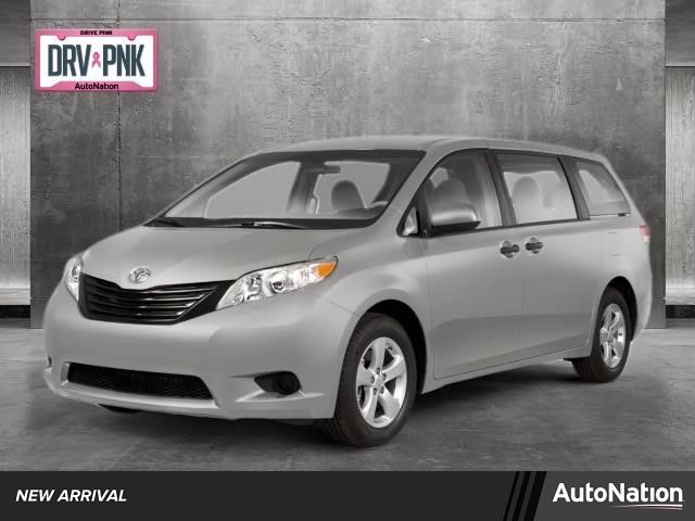 2012 Toyota Sienna SE