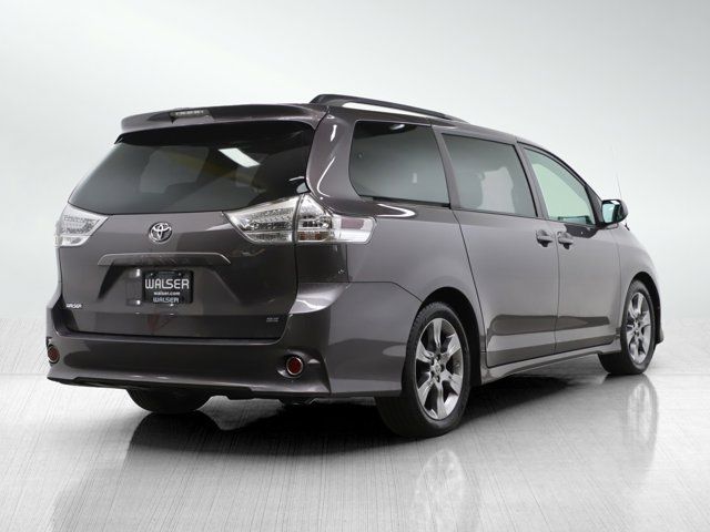 2012 Toyota Sienna SE