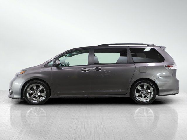 2012 Toyota Sienna SE