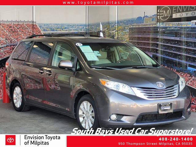 2012 Toyota Sienna XLE