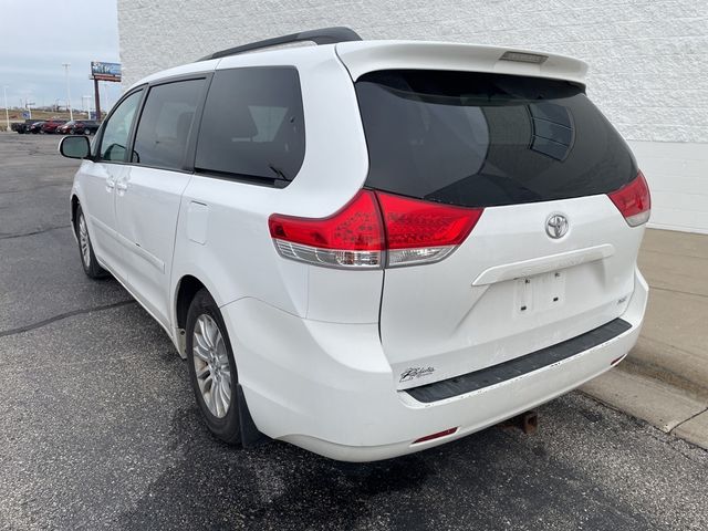 2012 Toyota Sienna XLE