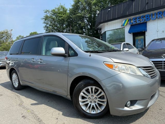 2012 Toyota Sienna XLE