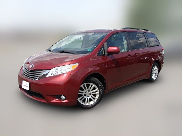 2012 Toyota Sienna 
