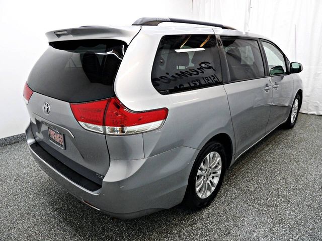 2012 Toyota Sienna 