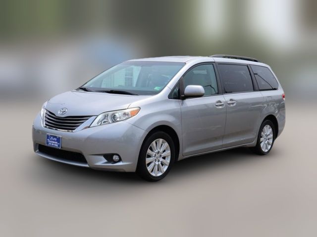 2012 Toyota Sienna XLE