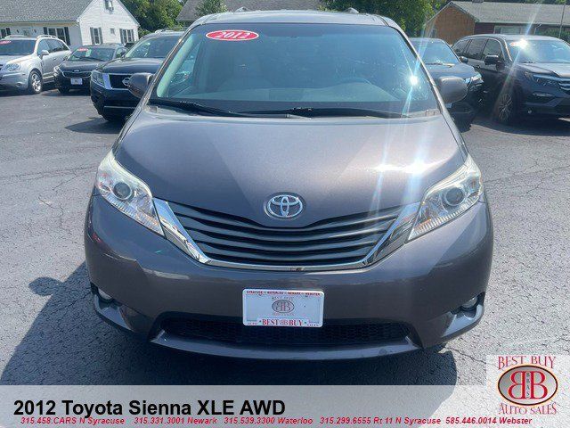 2012 Toyota Sienna XLE