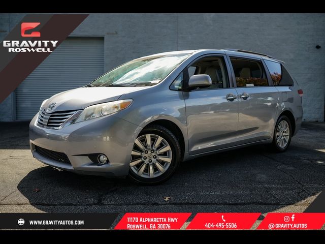 2012 Toyota Sienna 