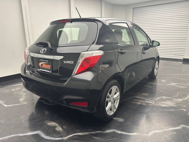 2012 Toyota Yaris L