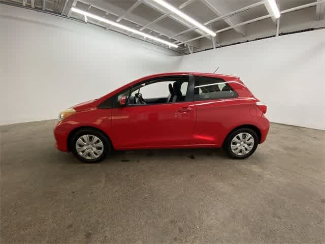 2012 Toyota Yaris LE