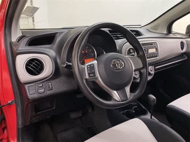 2012 Toyota Yaris LE