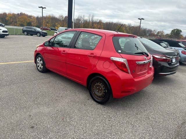 2012 Toyota Yaris L