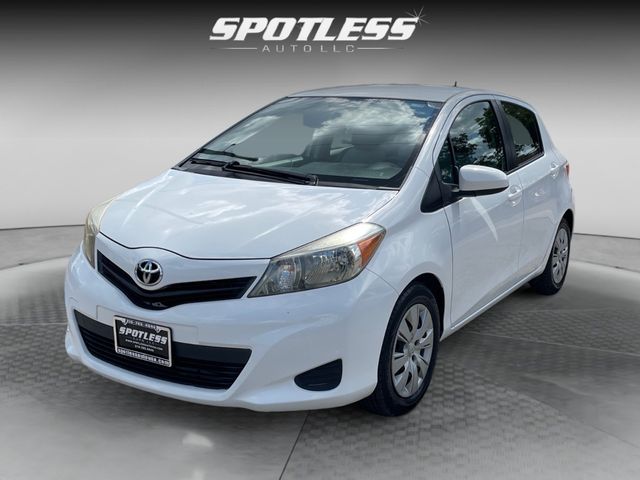 2012 Toyota Yaris SE