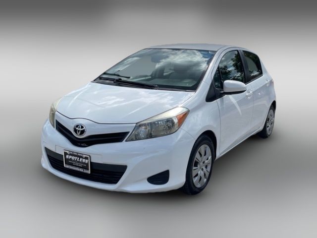 2012 Toyota Yaris LE