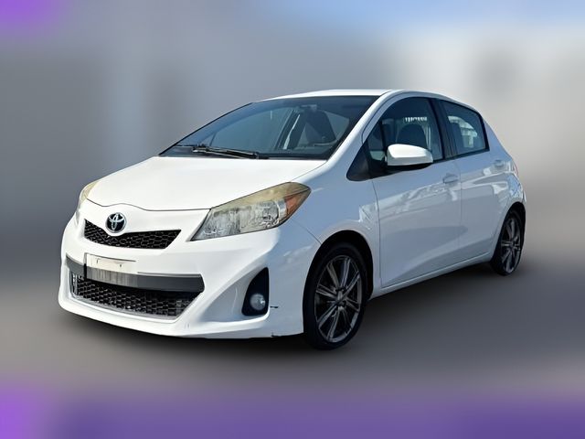 2012 Toyota Yaris SE