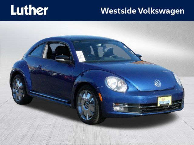 2012 Volkswagen Beetle 2.0T Turbo Navigation