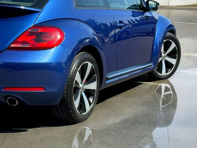 2012 Volkswagen Beetle 2.0T Turbo PZEV