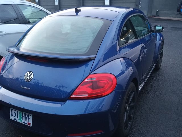 2012 Volkswagen Beetle 2.0T Turbo Navigation PZEV