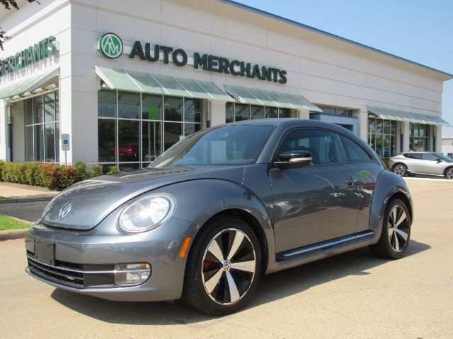 2012 Volkswagen Beetle 2.0T Turbo