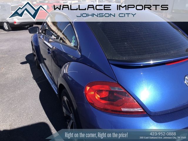 2012 Volkswagen Beetle 2.0T Turbo