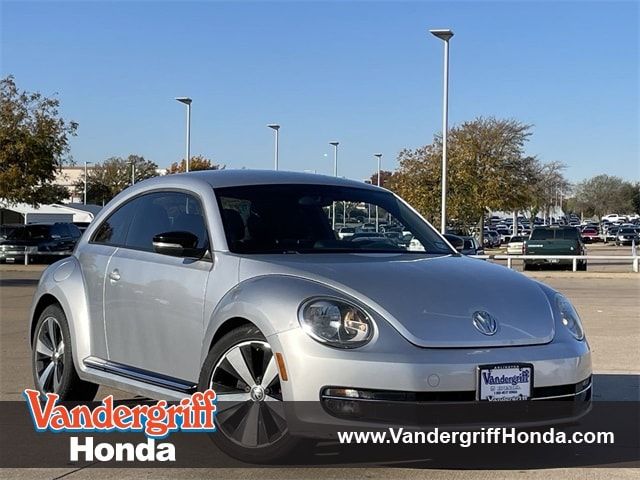 2012 Volkswagen Beetle 