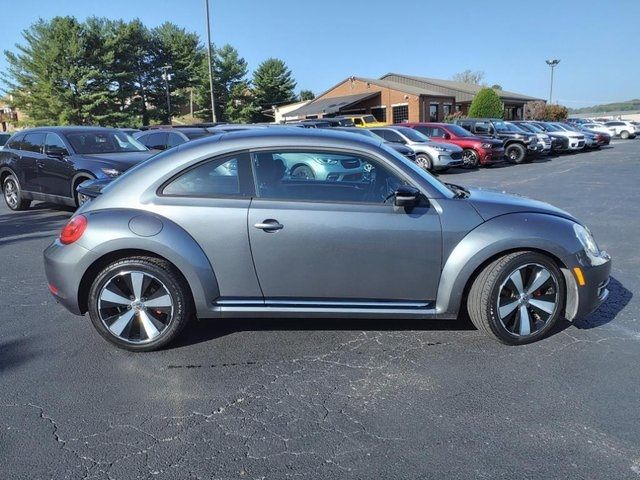 2012 Volkswagen Beetle 2.0T Turbo PZEV