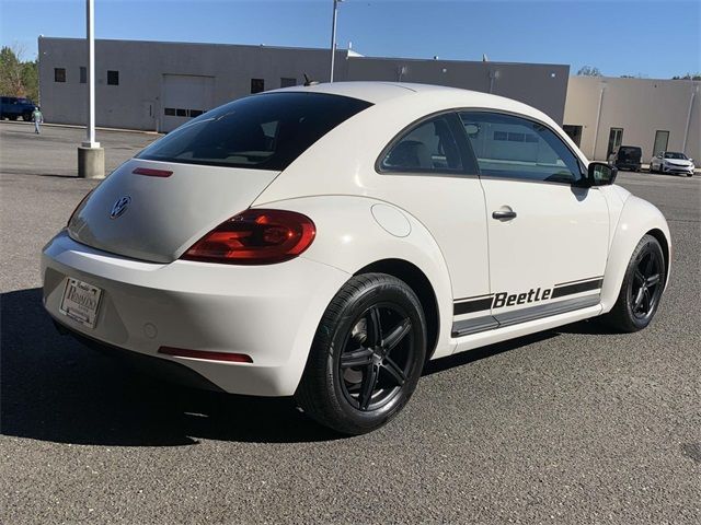 2012 Volkswagen Beetle Entry PZEV