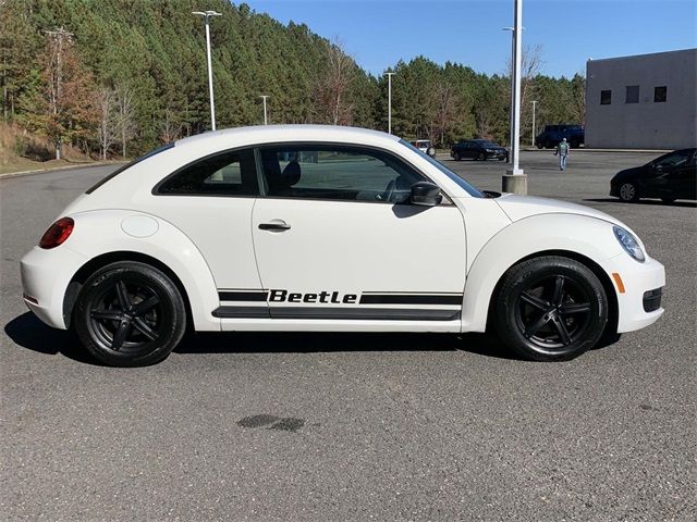 2012 Volkswagen Beetle Entry PZEV