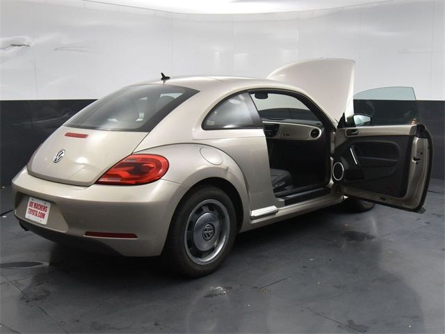 2012 Volkswagen Beetle 2.5L PZEV