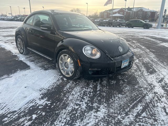 2012 Volkswagen Beetle 2.5L Navigation PZEV