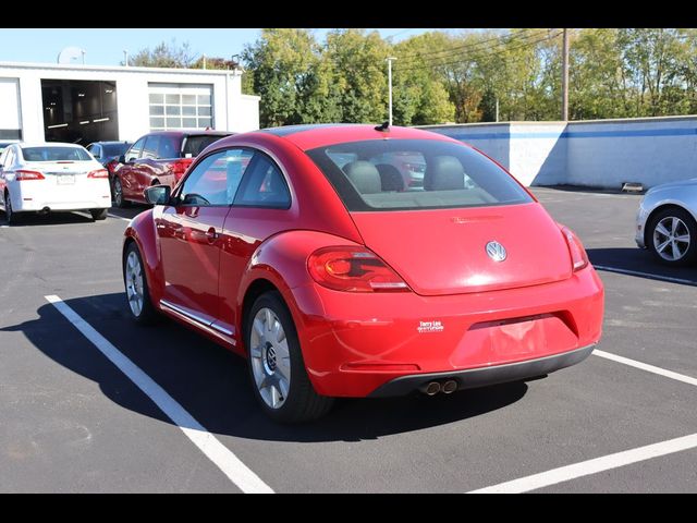 2012 Volkswagen Beetle 2.5L Navigation PZEV