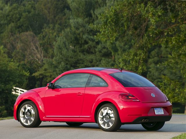 2012 Volkswagen Beetle 2.5L PZEV