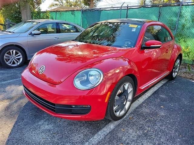 2012 Volkswagen Beetle 2.5L Navigation PZEV