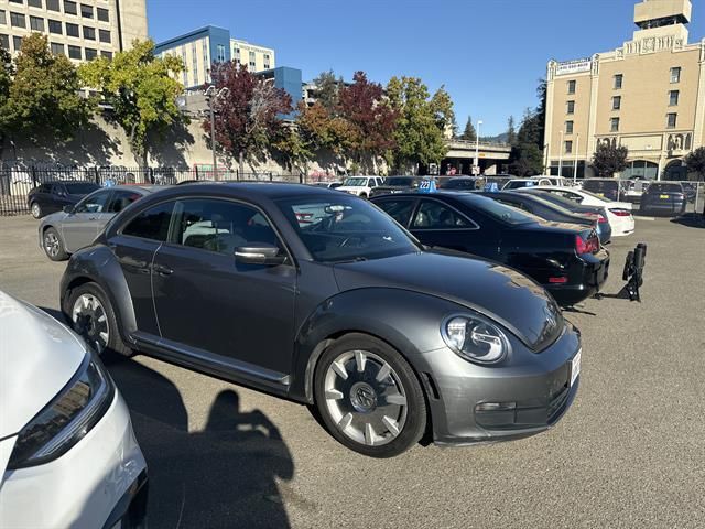 2012 Volkswagen Beetle 2.5L