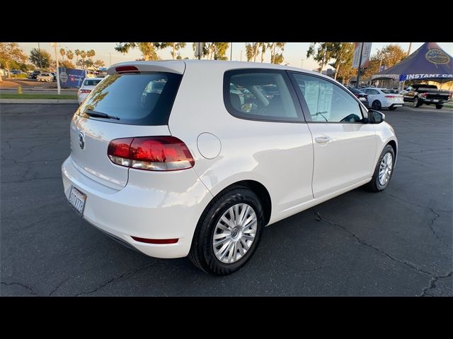 2012 Volkswagen Golf Convenience