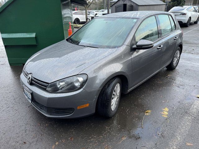 2012 Volkswagen Golf Base