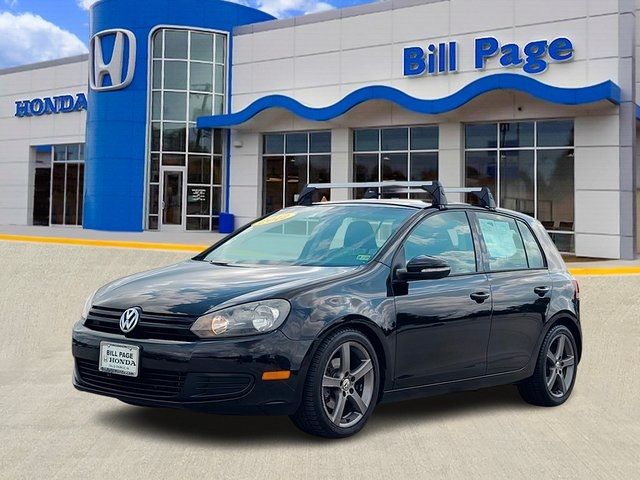 2012 Volkswagen Golf Base