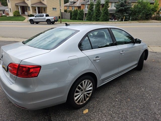 2012 Volkswagen Jetta SEL PZEV