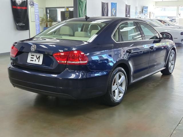 2012 Volkswagen Passat SE