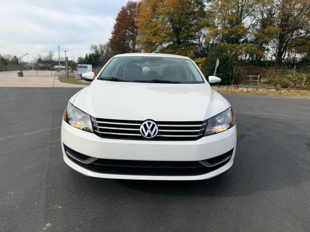 2012 Volkswagen Passat SE
