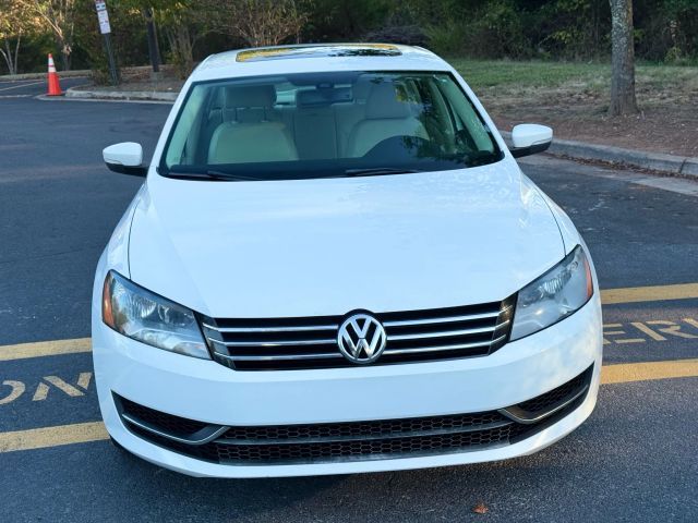 2012 Volkswagen Passat SE