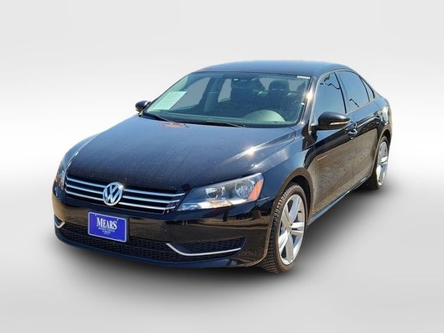 2012 Volkswagen Passat S Appearance