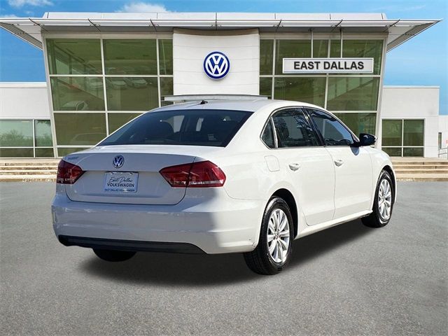 2012 Volkswagen Passat S Appearance