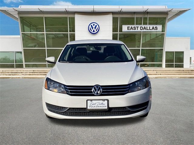 2012 Volkswagen Passat S Appearance