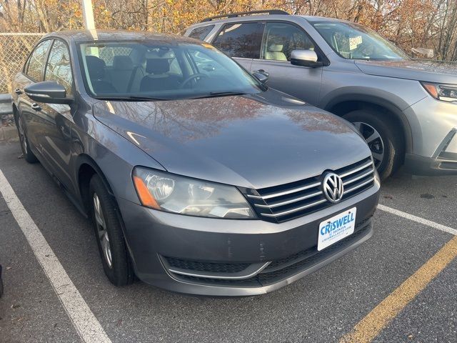 2012 Volkswagen Passat S Appearance