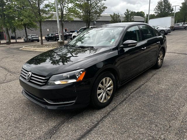 2012 Volkswagen Passat S Appearance