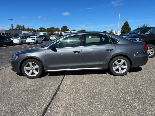 2012 Volkswagen Passat SE