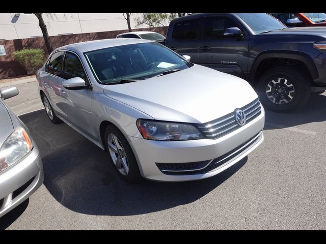 2012 Volkswagen Passat SE