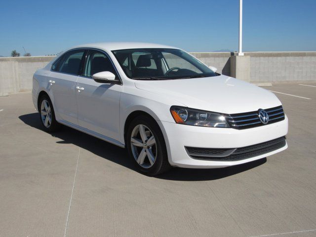 2012 Volkswagen Passat SE