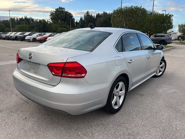 2012 Volkswagen Passat SE