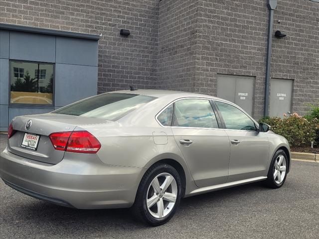 2012 Volkswagen Passat SE